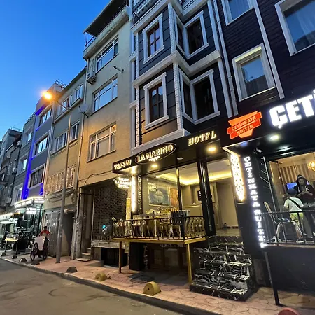 アパートホテル Taksim La Marino
