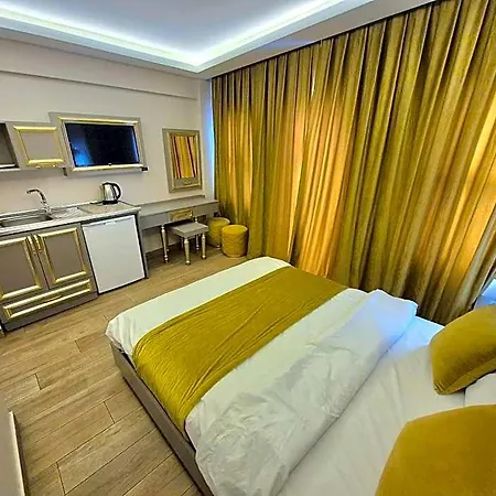 Taksim La Marino 4*