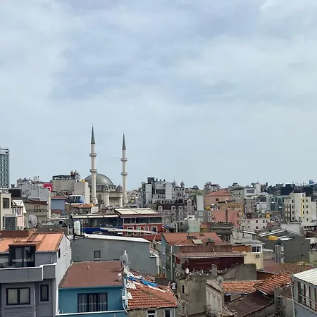 Taksim La Marino